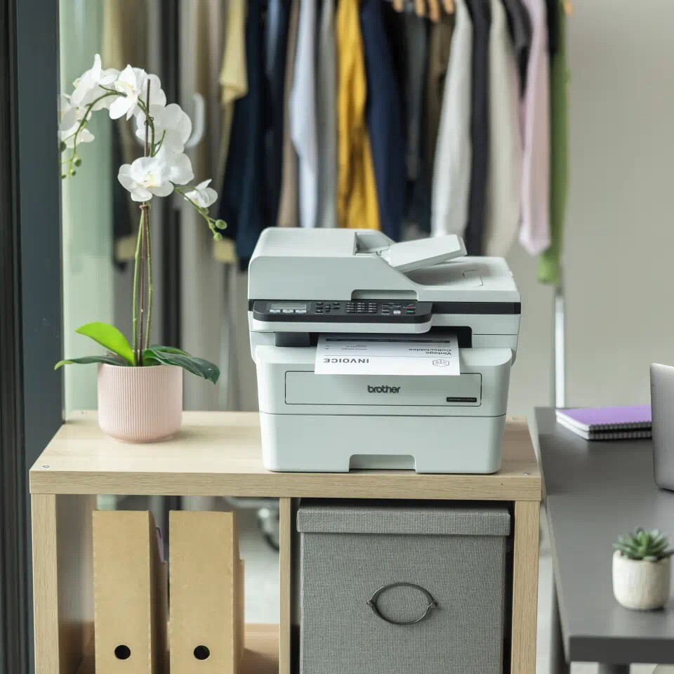 Brother MFC-B7810DW MFCB7810DWYJ1 laserová multifunkcia.

Pracujte lepšie doma alebo v kancelárii s ľahko pripojiteľným zariadením Brother MFC-B7810DW, ktoré poskytuje rýchlu bezchybnú automatickú obojstrannú tlač, vysokú rýchlosť skenovania, faxové funkcie, veľkú kapacitu zásobníka papiera, automatický podávač dokumentov a rozšírenú záruku na 3 roky.

*Elektrofotografický laser
*TLAČ-SKEN-KÓPIA-FAX-WiFi
*Dvojriadkový LCD panel

Formát tlačiarne: A4
Rozlíšenie [DPI]: Až 1 200 x 1 200 dpi
Rýchlosť čiernej tlače [str/min]: 1-stranne - 34 str./min., 2stranne - 16 str./min.
Tlač prvej strany [sec]: Až 10 sekúnd
Max.
Pamäť [MB]: 256 MB

Obojstranná tlač: Automatická obojstranná tlač

*Vstup papiera: Štandardný zásobník 250 listov
*Ručný podávač: 1 list
*Automatický podávač dokumentov (ADF): 50 listov
*Výstup papiera: 120 listov A4

Rozhranie: 

*Drôtová sieť: Rýchly Ethernet (10Base-T/100Base-TX)
*Bezdrôtová sieť: 2,4 - GHz IEEE 802.11 b/g/n (režim Infrastructure), IEEE 802.11 g/n (Wi-Fi Direct); 5 GHz - IEEE 802.11 a/n (režim Infrastructure), IEEE 802.11 a/n (Wi-Fi Direct)
*Podpora bezdrôtového nastavenia: Wi-Fi Protected Setup (WPS)
*Bezdrôtová aplikácia: Vertikálne párovanie
*Mobilné pripojenie: Tlač alebo skenovanie z mobilného zariadenia pomocou Brother Mobile Connect, Airprint, Mopria
*Lokálne rozhranie: Vysokorýchlostné USB 2.0

Tlačové jazyky:  PCL6, BR Script3, PDF verzia 1.7
Kapacita štartovacieho tonera [str]:  Toner v dodávke - 2 000 strán

Skenér: 

*Typ skenera: CIS (dvojitý kontaktný obrazový snímač)
*Farebné a mono skenovanie: Áno
*Rýchlosť skenovania: Jednostranne - 22,5 obr./min.
*Rozlíšenie skenovania: zo sklenenej dosky 1200 x 1200 dpi, z ADF 600 x 600 dpi
*Interpolované rozlíšenie skenovania: S Brother Scanner Utility až 19 200 x 19 200 dpi
*Farebná hĺbka: Vstup 30 bitov spracovania farieb/ Výstup 24 bitov spracovania farieb
*Stupne šedi: Vstup 10 bitov spracovania farieb/ Výstup 8 bitov spracovania farieb

Fax: 
*Modem faxu: 33 600 bps (Super G3)
*Stupne šedi: 256 stupňov (8 bitov)

Spotreba [W]: Tlač 470 W
Spotreba StandBy [W]:  Hlboký spánok: 0,6 W/ Vypnuté: 0,08 W
Hlučnosť:  Tlač: 6,63 B(A)
Rozmery [šxhxv]:  410 x 399 x 319 mm
Hmotnosť [kg]:  10,70

Podporované operačné systémy: 

*Windows: Windows 11 (edícia 32 a 64 bitov) a ďalšie
*macOS: Tlač a skenovanie v macOS vyžaduje použitie AirPrint.
*Linux: CUPS, LPD/LPRng (Prostredie x86/x64)
*ChromeOS: Podpora natívnej tlače a skenovania ChromeOS

Obsah balenia: Tlačiareň, tonerová kazeta, jednotka fotovalca, napájací kábel, stručný návod na obsluhu, záručný list

Záruka: 24 mes.

Garancia Brother - 3 roky záruky po registrácii (Záručné podmienky a dojednania): https://www.brother.sk/support/warranty/warranty-terms-and-conditions
!