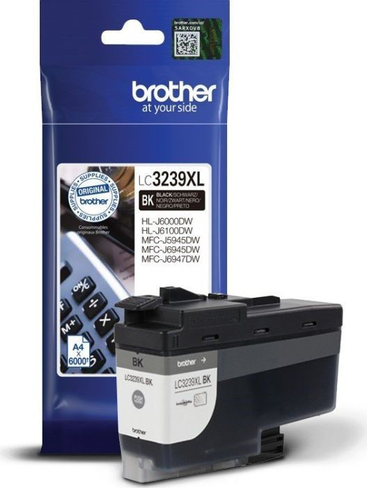 Brother LC-3239XLBK čierna (black) originálna cartridge.
 
Prečo kúpiť našu originálnu náplň Brother?
 
 

Originálne cartridge = záruka priamo od výrobcu tlačiarne
100% použitie v tlačiarni - spoľahlivá a bezproblémová tlač
Použitím originálnej náplne predlžujete životnosť tlačiarne
Osvedčená špičková kvalita - jasný a čitateľný text, jemná grafika, kvalitnejšie obrázky
Použitie originálnej kazety ponúka rýchly a vysoký výkon a napriek tomu stabilné výsledky = EFEKTÍVNA TLAČ
Jednoduchá inštalácia a údržba
Zabezpečujeme bezplatnú recykláciu originálnych náplní
Garancia Vašej spokojnosti pri použití našej originálnej náplne
LC3239XLBK