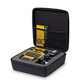 Dymo RHINO 4200 1852995 tlačiareň štítkov s kufrom.
Tlač štítkov v priemyselnej kvalite o šírke 6 mm, 9 mm, 12 mm a 19 mm
Klávesnica typu QWERTY známa z počítača pre rýchle a jednoduché zadávanie textu
Vopred naprogramovaná knižnica so 150 symbolmi a výrazmi
Integrované gumové puzdro pomáha zabrániť poškodeniu pri náhodnom páde
Veľký podsvietený displej je ľahko čitateľný
Automatické ukladanie / automatické vypnutie – predĺženie životnosti batérií bez straty aktuálnej práce
Napájanie zabezpečuje 6 tužkových batérií (nie sú súčasťou balenia)
Klávesa obľúbených položiek - najčastejšie používané štítky, symboly a výrazy 
Tlač štítkov v priemyselnej kvalite o šírke 6 mm, 9 mm, 12 mm a 19 mm
Komunikácia v slovenčine
Je skvelým riešením pre priemysel, remeselníkov a správu budov ako úspora času

 Balenie obsahuje: štítkovač Dymo Rhino 4200, kompaktný kufrík, adaptér, Li-Ion akumulátor, vinylová páska biela/čierna tlač (12 mm, 5.5 m), stručný návod
    