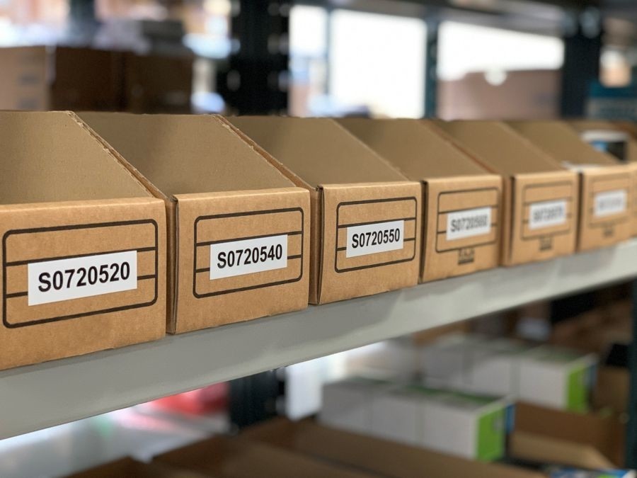 Supvan LP5120M tlačiareň štítku.
 Vlastnosti štítkovača Supvan LP5120M:
Tlač až 4 riadky
rozlíšenie 200 dpi
QWERTY klávesnica
Opakovaná tlač až 99 kópií štítku
Číselné rady 1-9
Funkcia reťazovej tlače
3 štýly a 3 veľkosti písma
LCD displej
Tlač štítkov šírky 6, 9 a 12 mm
Možnosť tlačiť naraz až 20 rôznych štítkov
Manuálny odstrih pásky
Plnohodnotná tlač slovenskej diakritiky

Balenie obsahuje: štítkovač Supvan LP5120M, pásku čierna tlač/biely podklad 12 mm