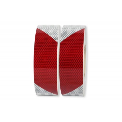 3M 823i Reflexní červeno-bílá páska, levostranná, šíře 50 mm